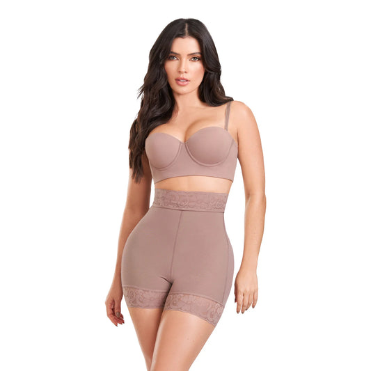 Ann Chery 1105 Découvrez le secret de la puissance Invisible Line Culotte courte taille haute gainante pour le ventre et les fesses :